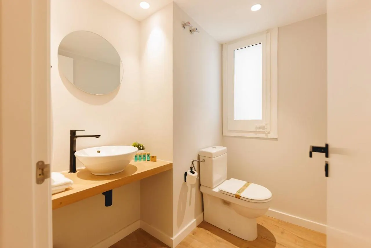 Bravissimo Cort Reial Duplex, Spacious With 3 Bedrooms Girona 0*,  İspanya