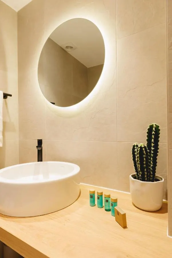 Apartment Bravissimo Cort Reial Duplex, Spacious With 3 Bedrooms Girona